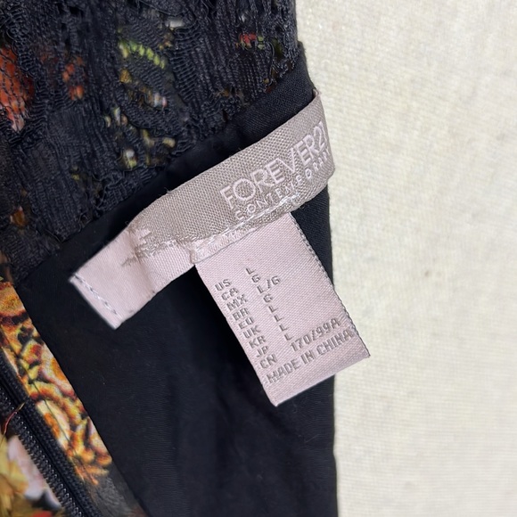 🍁 EUC Beautiful Fall Floral Dress - Picture 10 of 10